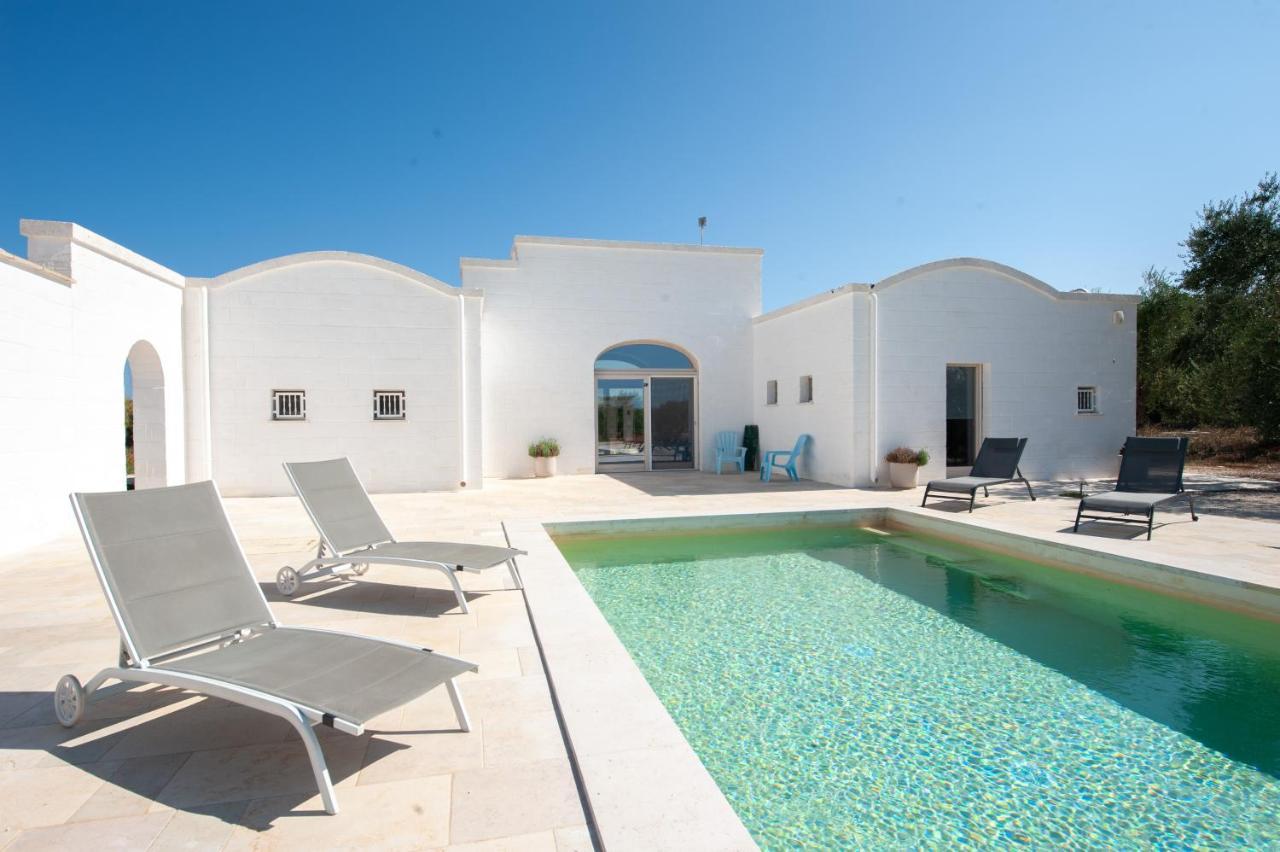 オストゥーニ Trullo Amelieヴィラ エクステリア 写真